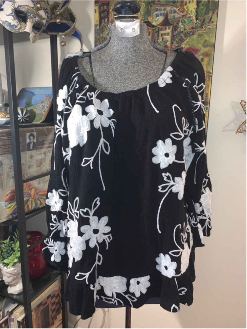 Women's Forgotten Grace Floral Blouse Black White XL